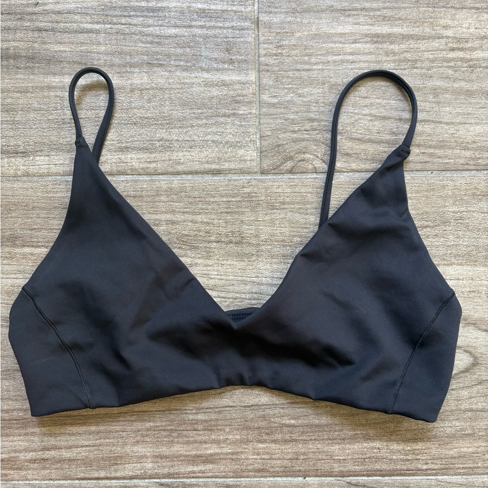 Left on Friday Sunday top size medium color Jet (black)